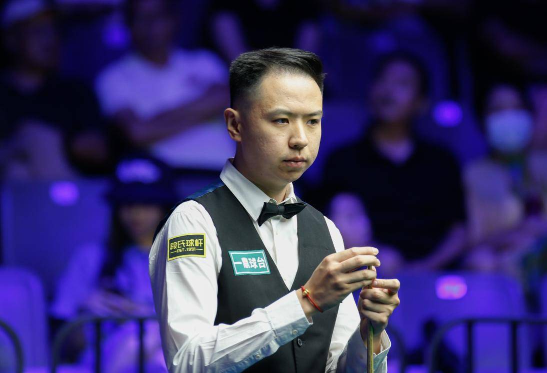 拉近与球迷 拉近与球迷