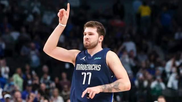 他专门举行 他专门举行